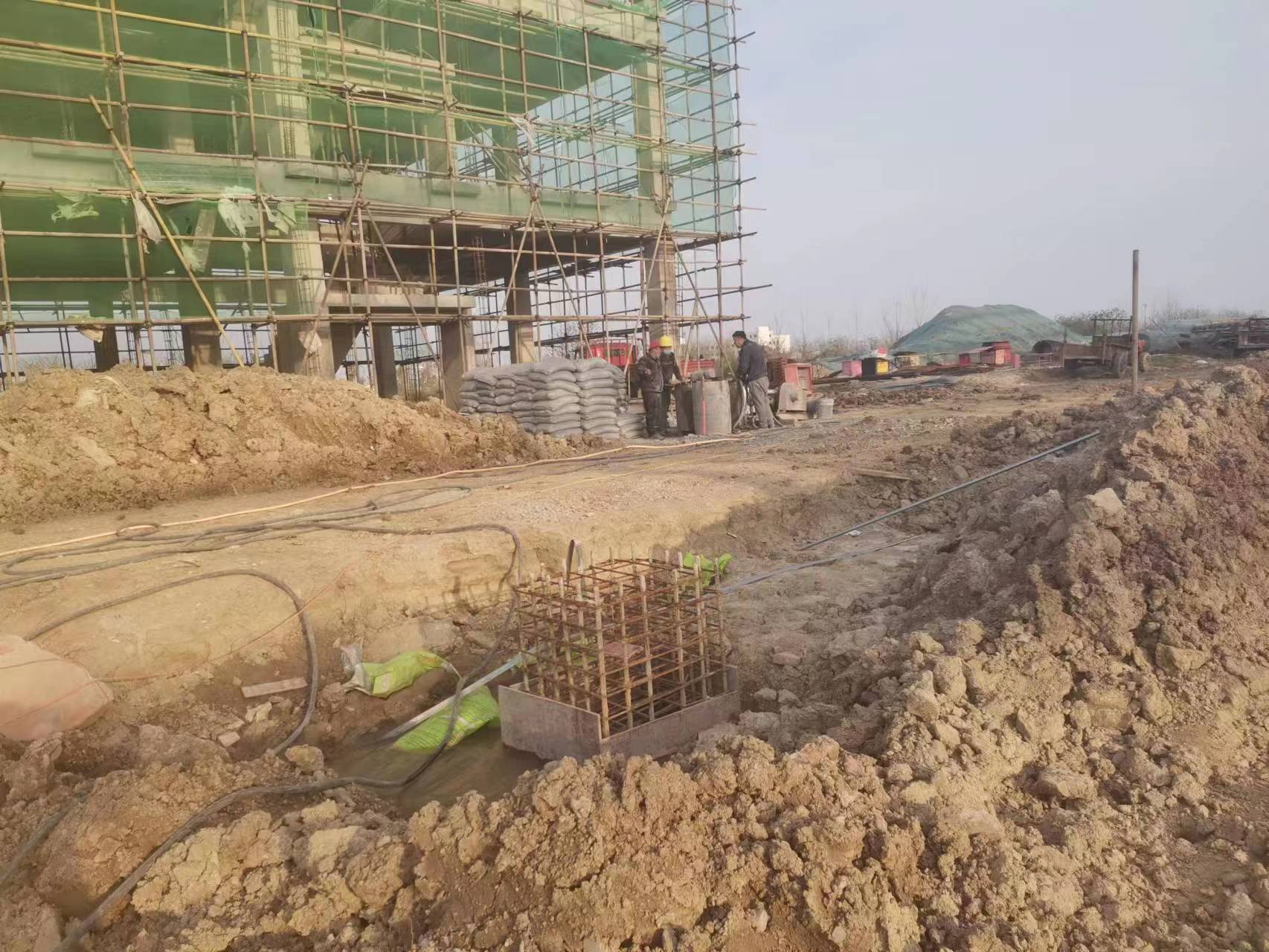 霍邱当桥梁出现裂缝的时候应该及时加固修补